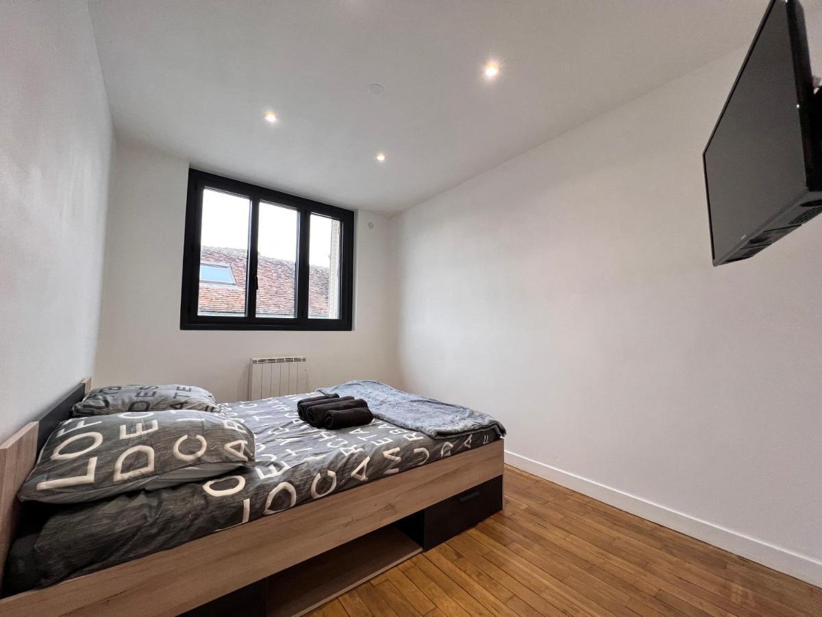 Sens - Appartement Proche Gare Et Centre Ville - Wifi Fibre - Check In Autonome - Bel Espace De Vie - Smart Tv Bagian luar foto